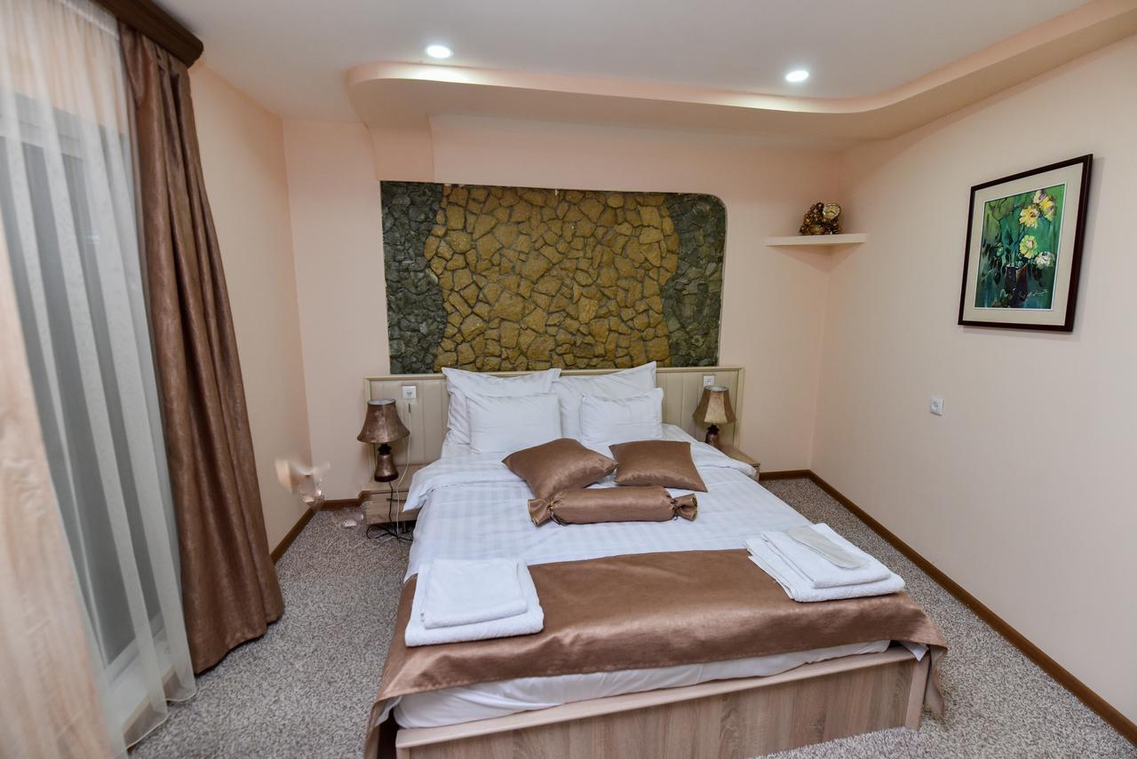 Gayane Hotel Alaverdi Ngoại thất bức ảnh