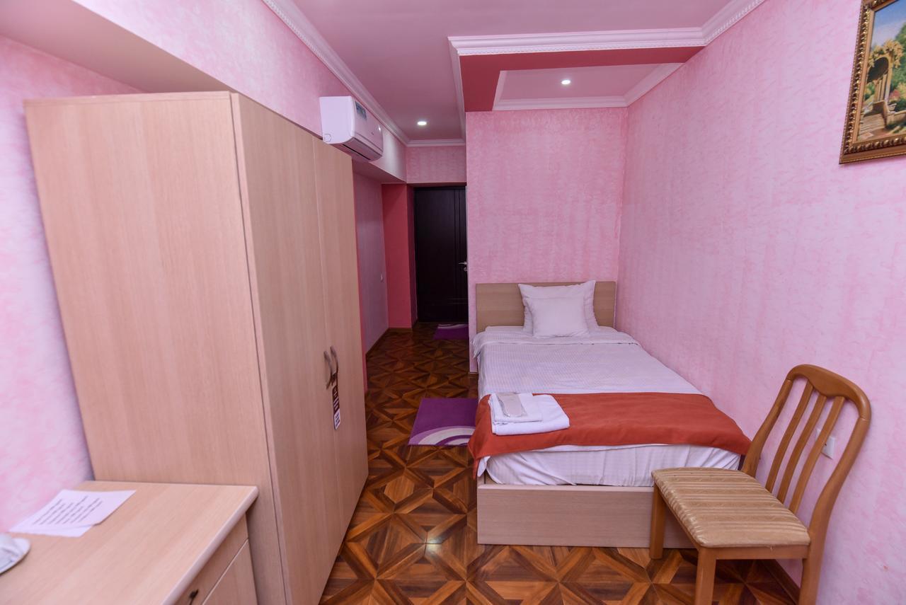 Gayane Hotel Alaverdi Ngoại thất bức ảnh